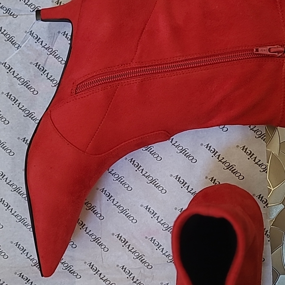 NWT red booties - Picture 8 of 8